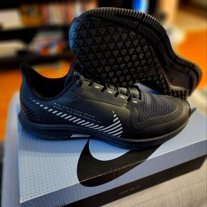 Air Zoom Pegasus 36 Shield